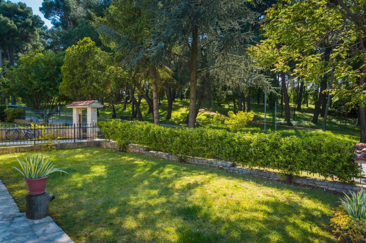 Villa Parenzo 150Mt Dal Mare 8Min Piedi Dal Centro Poreč Exterior foto